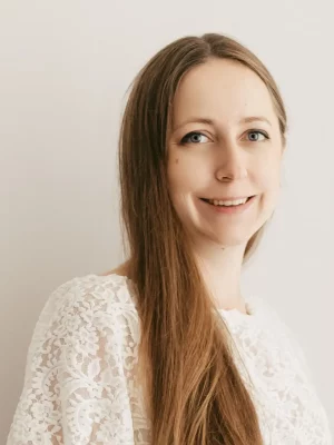 Lek. Krystyna Młynarek-Śnieżek, urolog w Gliwicach, specjalizująca się w diagnostyce i leczeniu chorób układu moczowego i męskiego układu rozrodczego, praktykująca w Glivclinic.